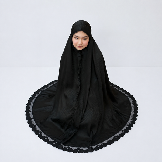Mukena Layla — Noir Satin